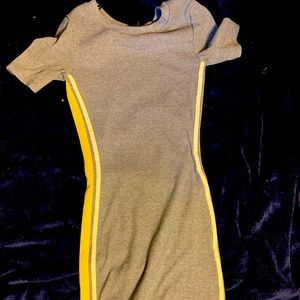 T-shirt body con dress